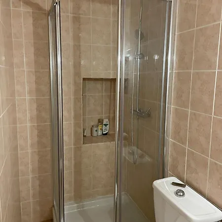 Charming 2 Bedroom In