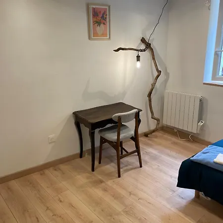 Charming 2 Bedroom In Vakantiehuis *