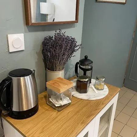 Vakantiehuis Charming 2 Bedroom In *
